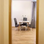Violetos Lux Apartamentai2 شقة
