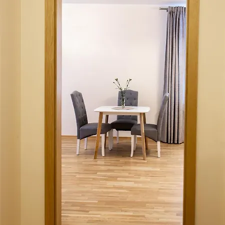 Violetos Lux Apartamentai2 Апартаменты